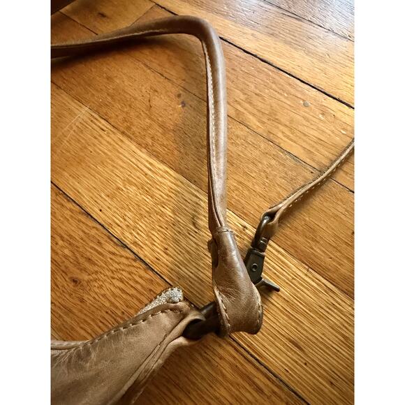 FRYE 'Melissa' Distressed Tan Leather Shoulder Bag w/Crossbody Strap - Picture 8 of 16